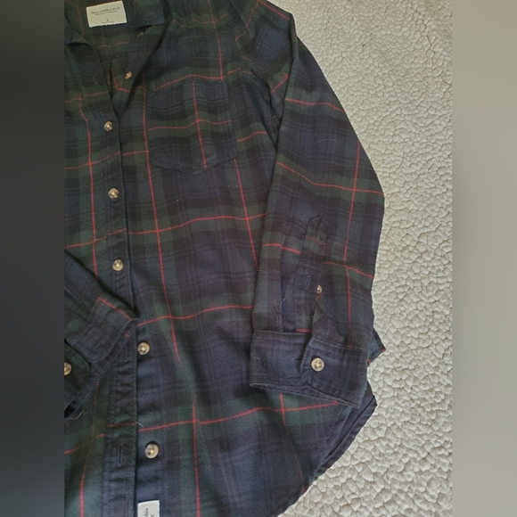 Abercrombie & Fitch soft AF collection plaid button up long sleeve - Picture 5 of 5